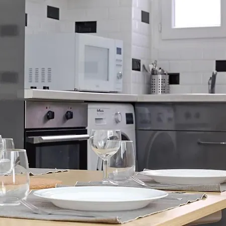 Daumesnil Gare De Lyon Ii Cosy 1br شقة باريس